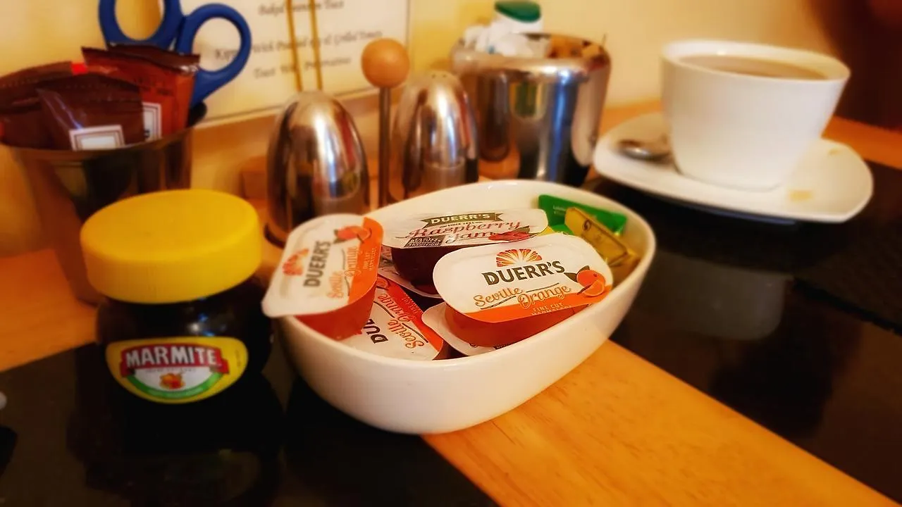 Heathfield Bed And Breakfast Whitby